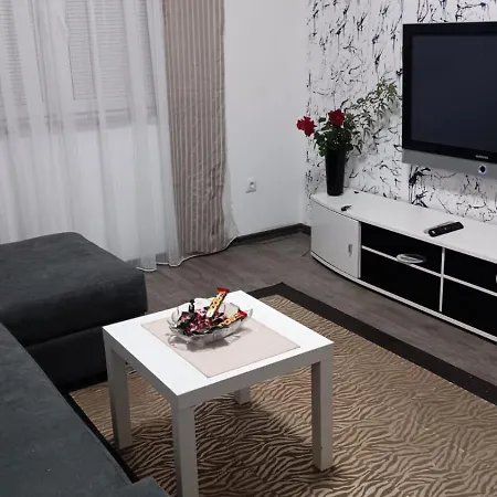 Arnela Apartment *